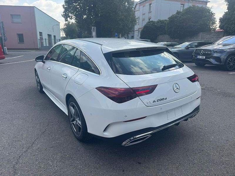 Mercedes-Benz CLA 200 d Shooting Brake AKCE - fotka 5 z 24