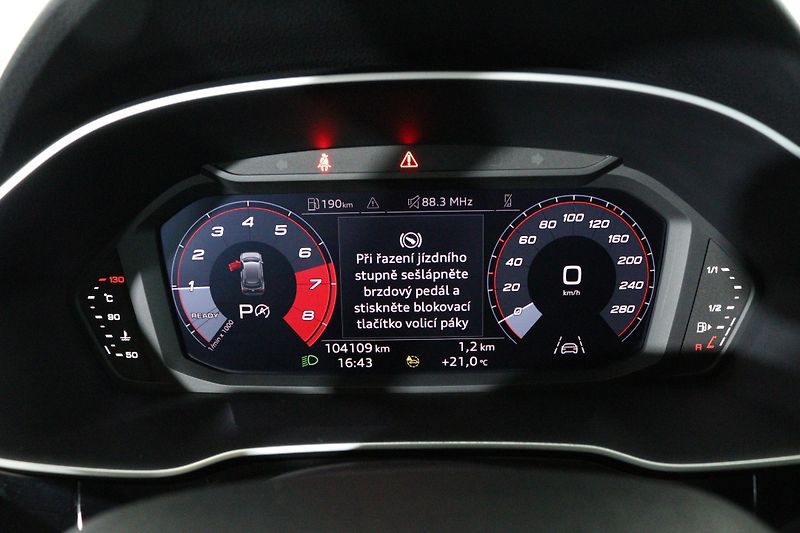 Audi Q3 TFSI 1,5 Stronic - fotka 21 z 26