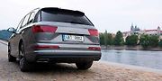 Audi Q7.
