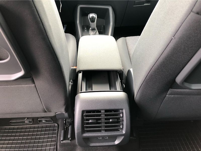 Volkswagen Caddy (2026) Life 2,0 TDI - fotka 22 z 27
