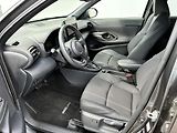 Toyota Yaris Cross 1.5 HSD 130k e-CVT AWD Executi - náhled 10