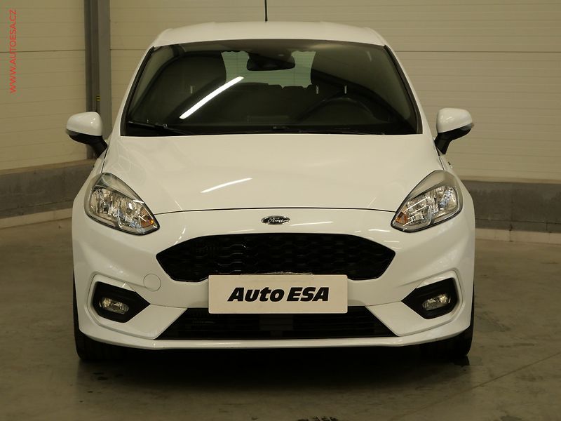 Ford Fiesta (2018) 1.0EB, ČR, AC, výhřev sed. - fotka 2 z 23