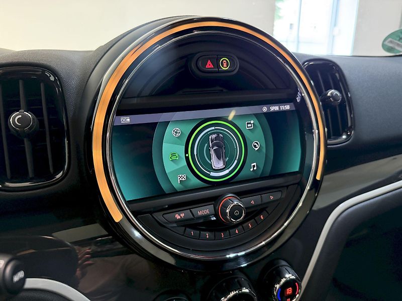 Mini Countryman SD JCW ALL4 Servis TOP - fotka 30 z 42
