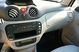Citroën C3 (2003) 1,4 HDI 66 kW - náhled 25