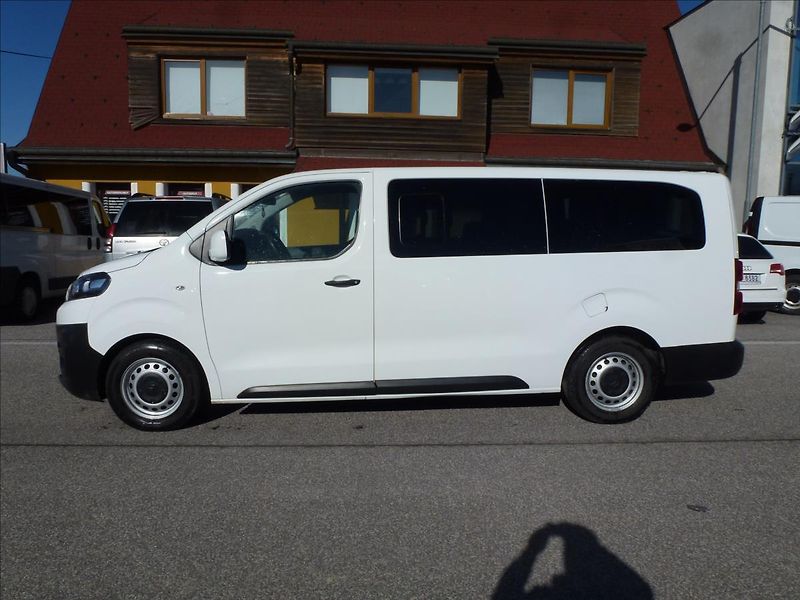 Citroën SpaceTourer 1,5 BHDI L2 Long 8míst TZ klim - fotka 14 z 49