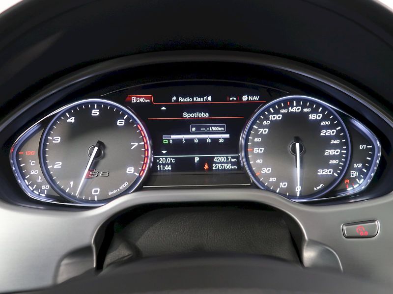 Audi S8 (2013) 4.0TFSI 382KW QUATTRO EXCLUSIV - fotka 27 z 52