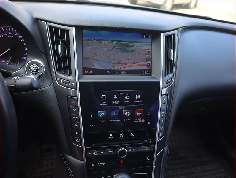 Infiniti Q50 (2016) 2.2 d, Automat, Kůže, Navi - fotka 12 z 19