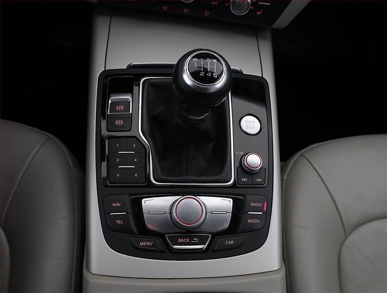 Audi A6 (2016) 2.0 TDI, Kůže, Navi, Bi-Xenony - fotka 11 z 17