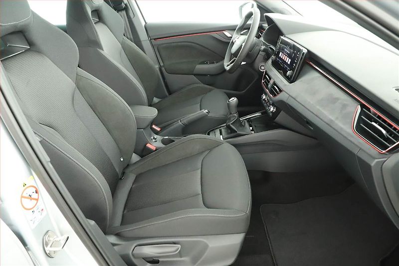Škoda Scala (2025) 1.0 TSI, Drive, FullLed - fotka 7 z 16