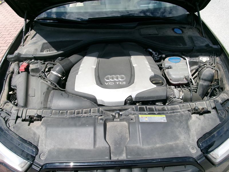 Audi A6 Avant (2013) 3,0TDI QUATTRO S-LINE LED - fotka 31 z 31