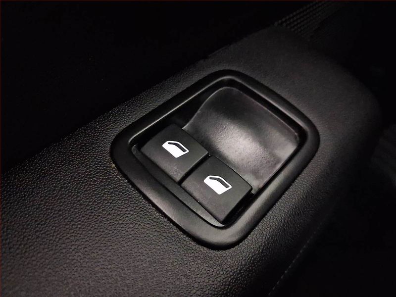 Citroën C3 (2024) You 1.2 PureTech, ČR,1.maj - fotka 15 z 15
