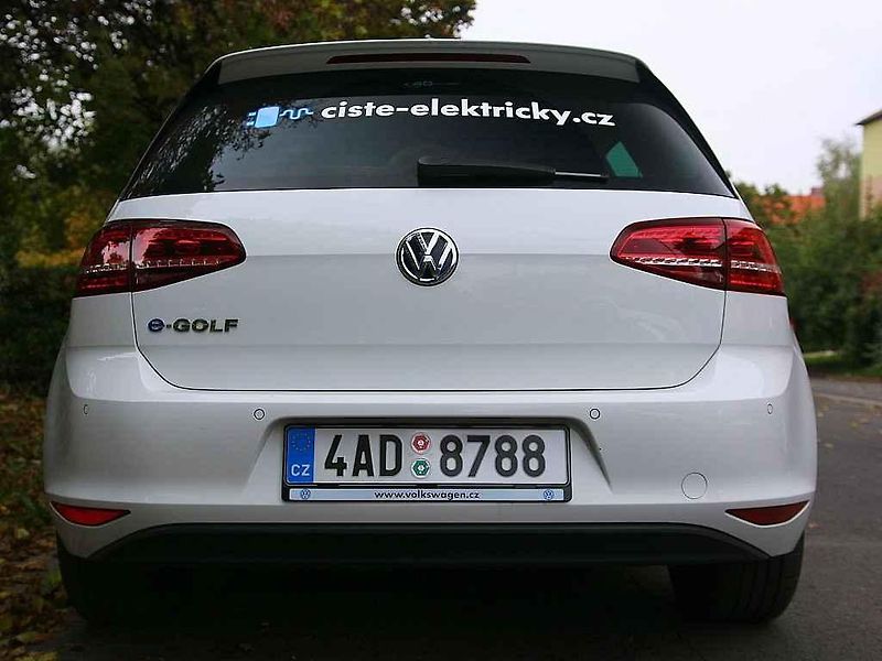 Volkswagen e-up!.