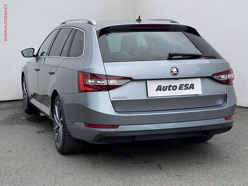 Škoda Superb (2019) 2.0 TDi, 2.maj,ČR, L&K, DSG - fotka 6 z 19