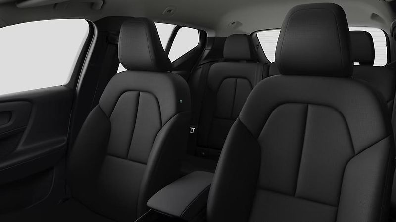 Volvo XC40 (2026) B3 AUT ESSENTIAL - fotka 13 z 17
