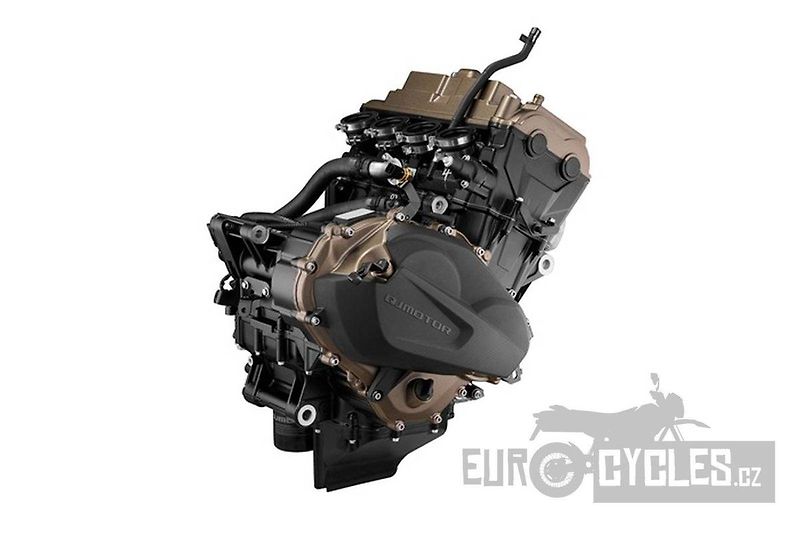 QJ Motor (2026) SRK 800 RR - fotka 21 z 23