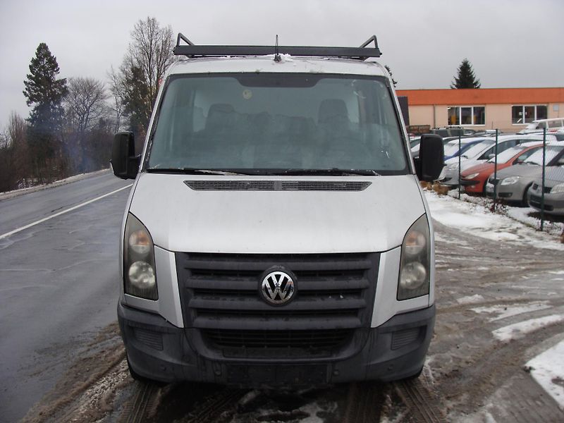 Volkswagen Crafter 2.5 TDi, 80 kW, klima, tažné - fotka 8 z 25