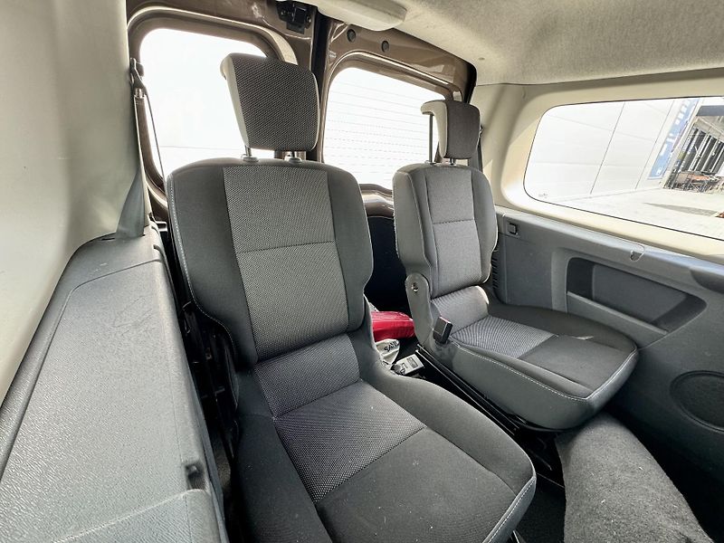Renault Kangoo (2013) 1.5 dCI GRAND 7 míst - fotka 21 z 25