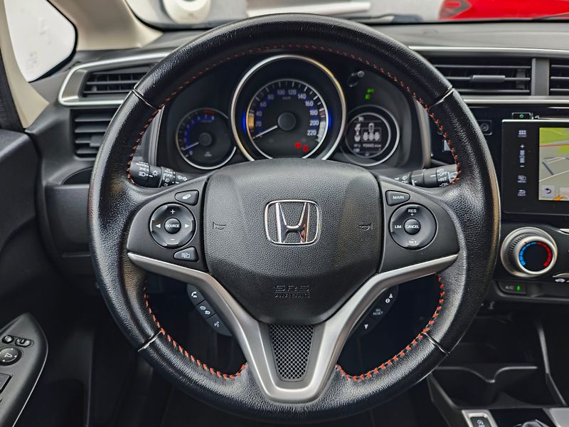 Honda Jazz (2018) 1.5 i-VTEC Dynamic Kamera 96kW - fotka 18 z 44