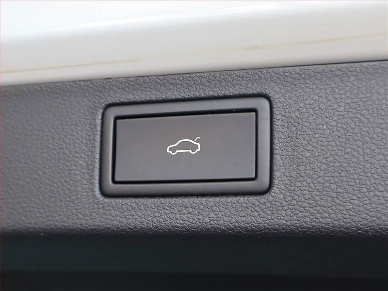 Škoda Kamiq (2022) Monte Carlo 1.5 TSI - fotka 22 z 23