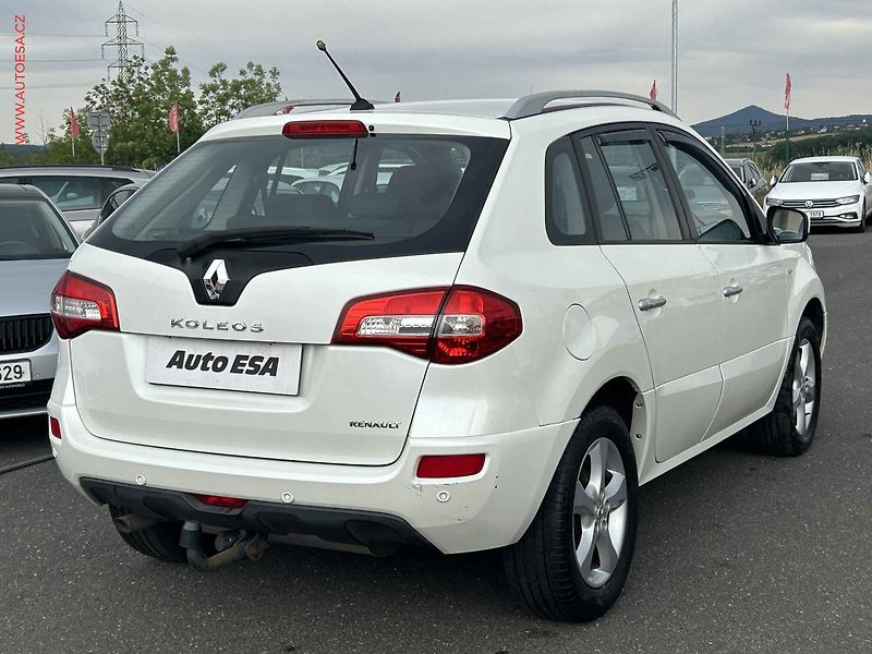Renault Koleos (2009) 2.0 dCi 4x4, ČR, autoAC - fotka 4 z 18