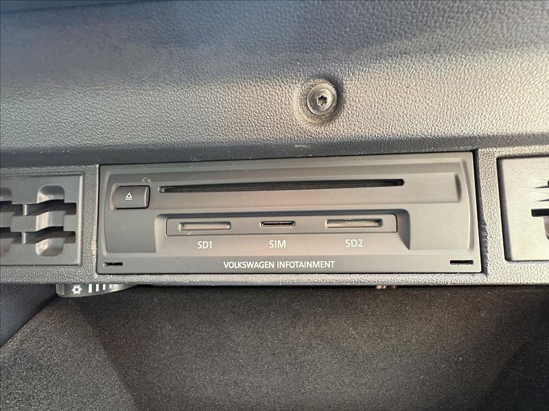 Volkswagen Golf 1,4 TSi92kW LPG,Highline,Servi - fotka 27 z 45