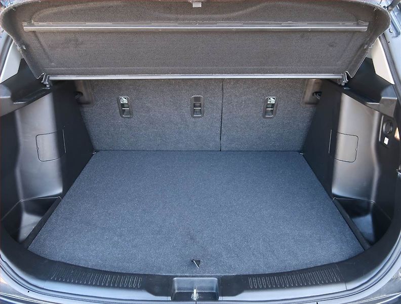 Suzuki SX4 S-Cross (2020) 1.4 BoosterJet, 4X4, Automat - fotka 14 z 17