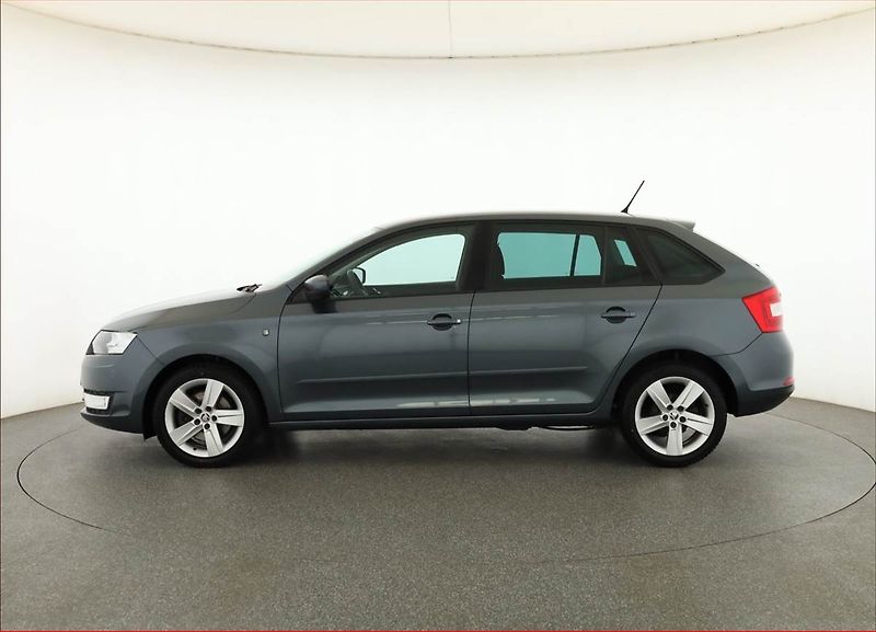 Škoda Rapid (2014) Spaceback 1.2 TSI, Tempomat - fotka 3 z 18