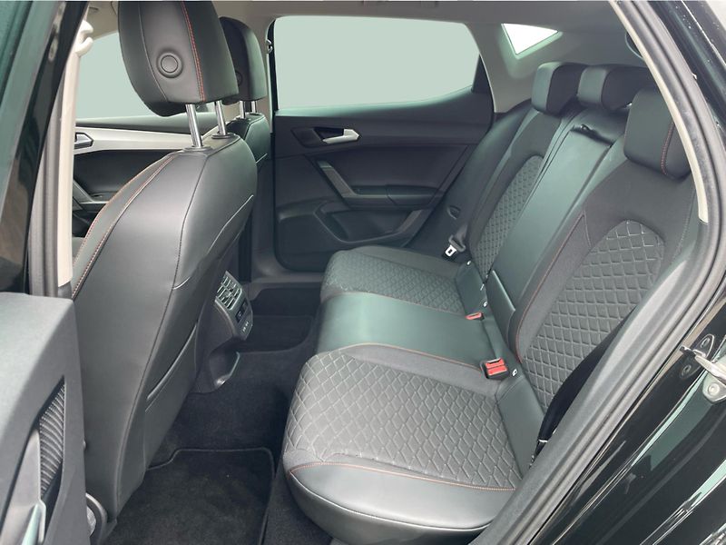 Seat Leon 2.0 TDi DSG 7st. FR-Line - fotka 12 z 29