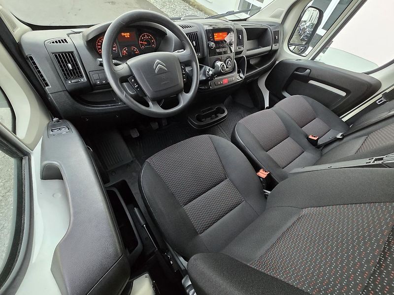 Citroën Jumper L1H1 2,2HDI 88kW - DPH - fotka 10 z 19