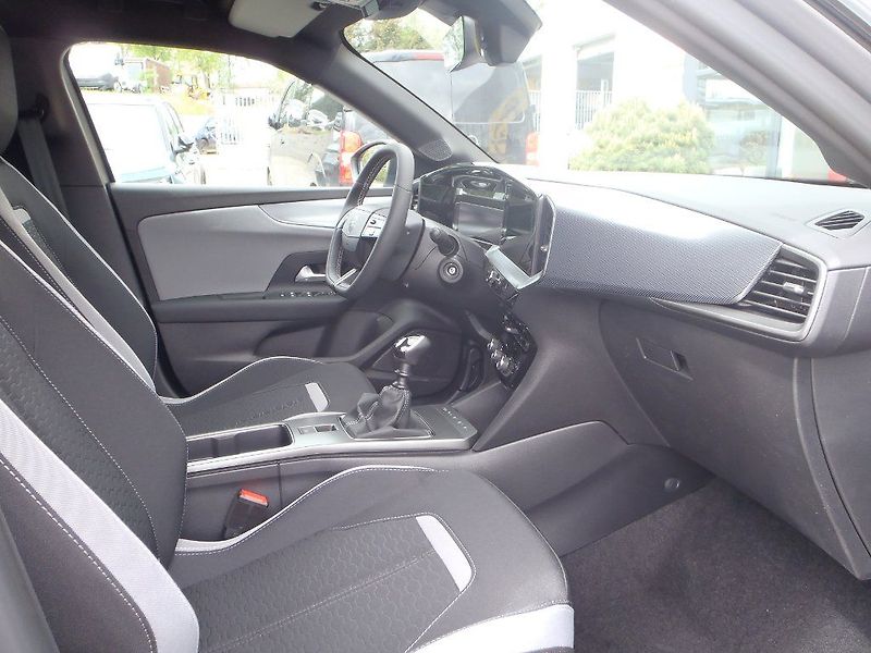 Opel Mokka Edition 1.2Turbo 100 kW - fotka 10 z 26