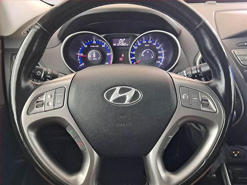 Hyundai ix35 (2015) 1.7 CRDi, ČR,1.maj, Tempomat - fotka 18 z 18