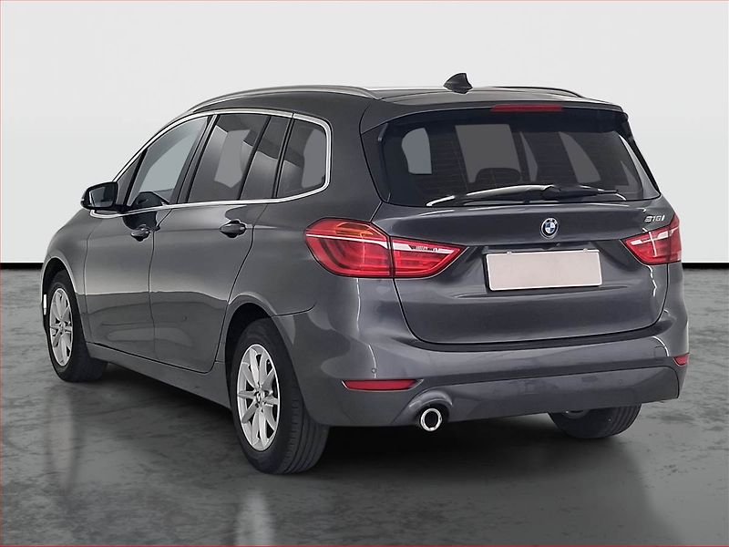 BMW Řada 2 (2018) 218i Gran Tourer, Automat - fotka 4 z 22