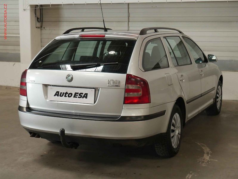 Škoda Octavia (2006) 1.9 TDI, TZ, STK10/28 - fotka 6 z 15