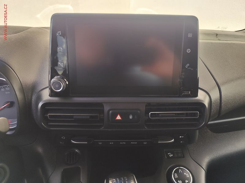 Opel Combo (2022) 1.5CDTi MAXi XL, Elegance - fotka 12 z 25