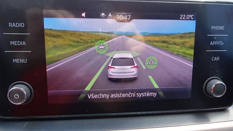 Škoda Scala 1.5TSi taž.zař. Style+sada kol - fotka 32 z 33
