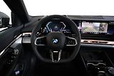 BMW Řada 5 540d xDrive Touring - náhled 24