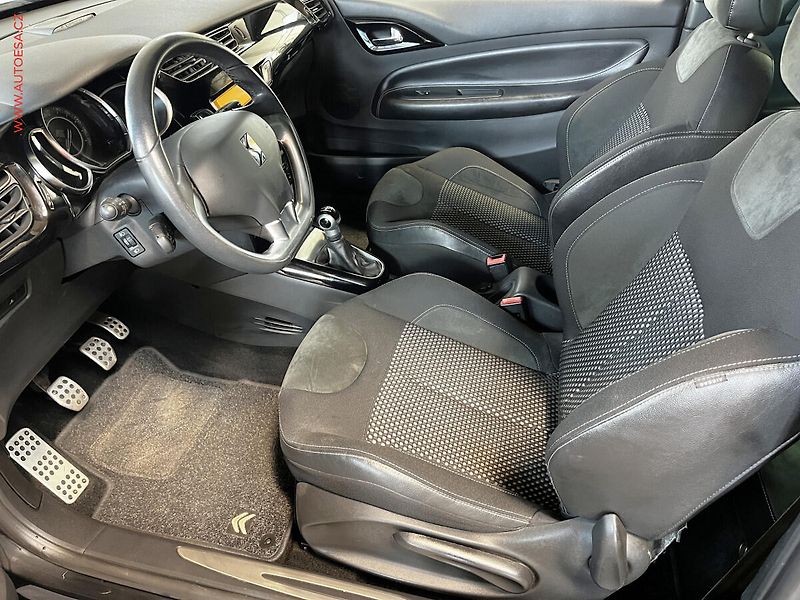 Citroën DS3 (2011) 1.6VTi, AC, tempo, park.asist - fotka 9 z 14