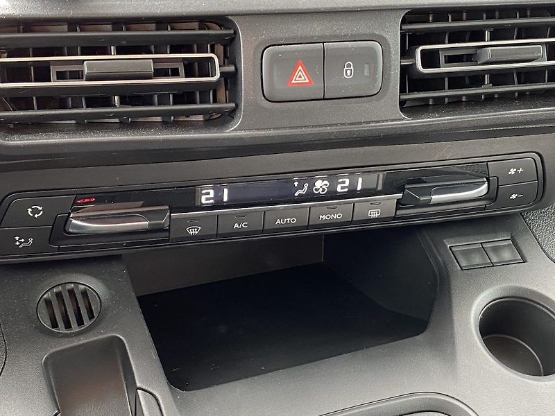 Toyota ProAce City Verso 1.5D, ČR, Family L1, záruka - fotka 22 z 28