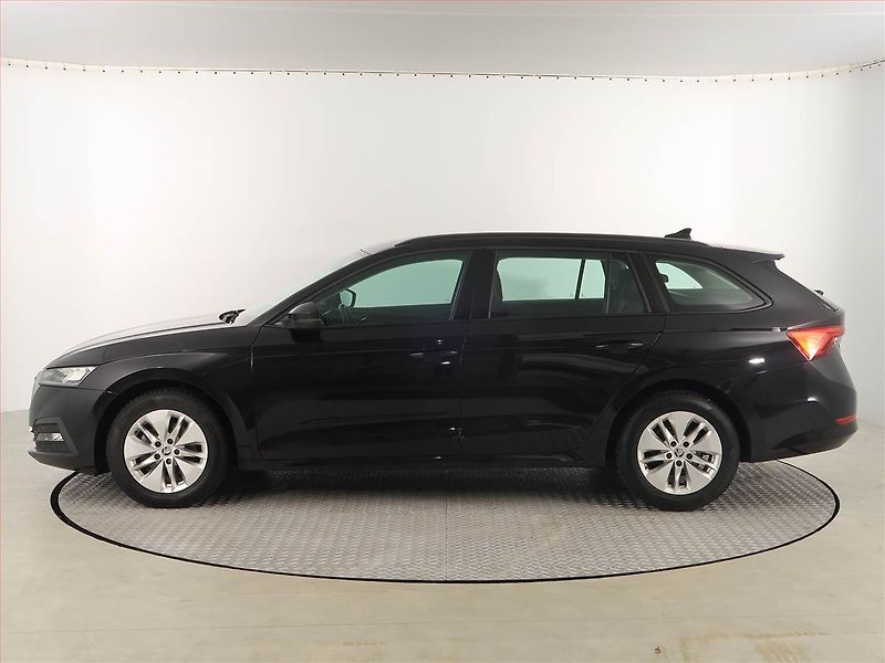 Škoda Octavia (2021) Ambition 2.0 TDI, Automat - fotka 3 z 18