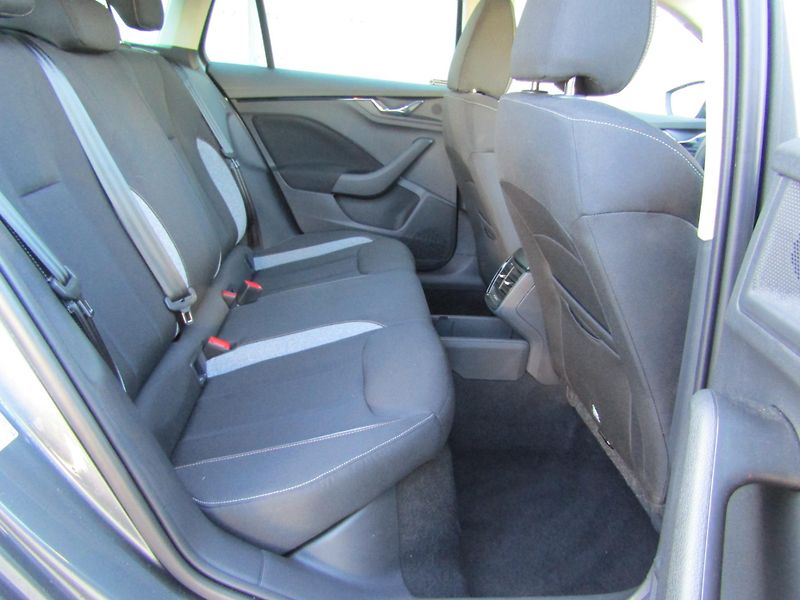 Škoda Scala FL Selection 1.0 TSI /85kW 6st - fotka 26 z 30