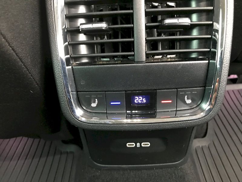 Škoda Octavia (2022) COM SCO TD 110/2.0 A7F - fotka 12 z 29