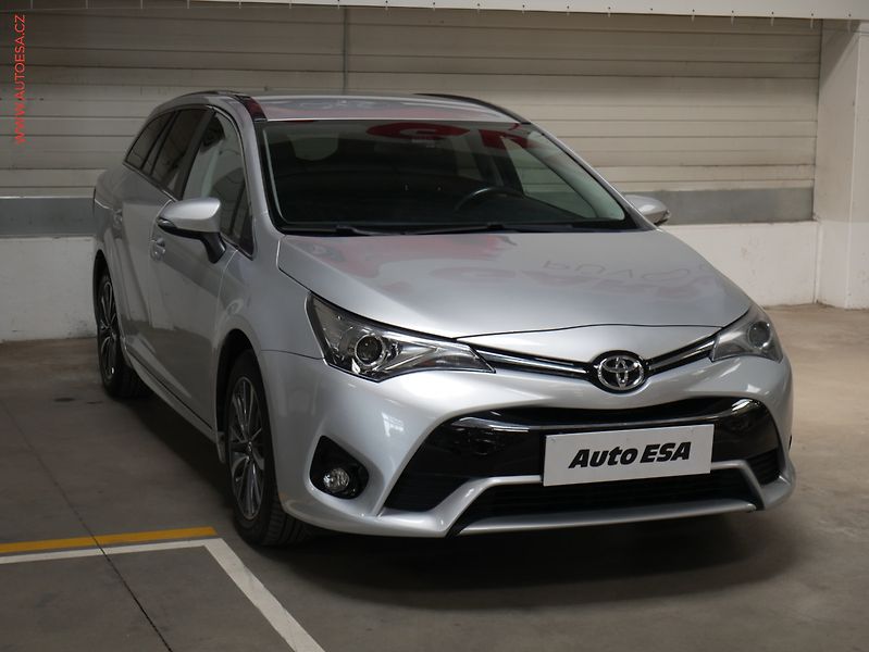 Toyota Avensis (2017) 1.8i, 2.maj,ČR, AT - fotografie inzerátu