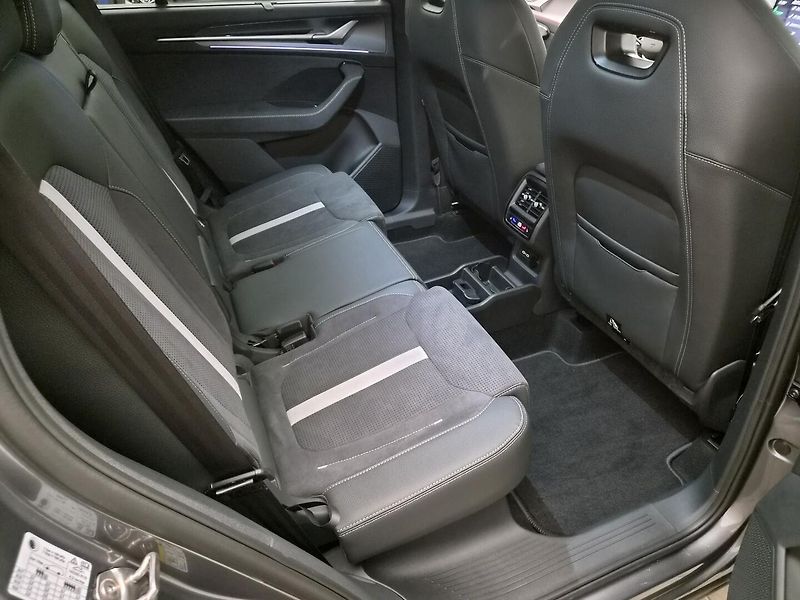 Škoda Kodiaq 2.0 TDI 4x4 SportLine - fotka 24 z 28