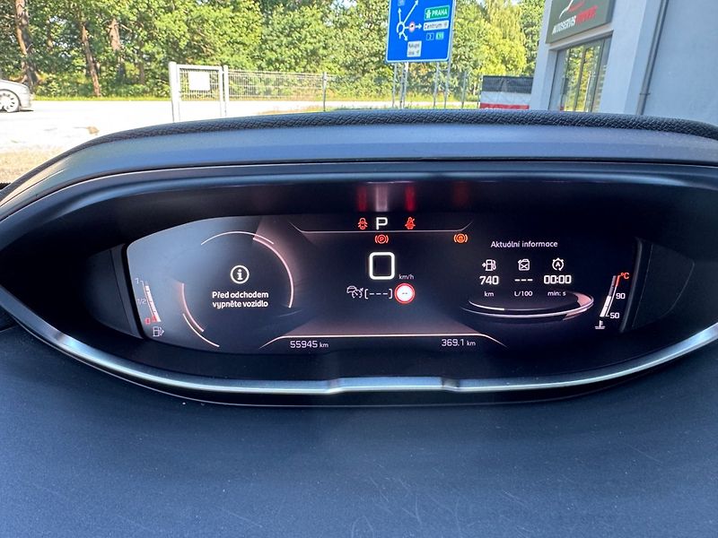 Peugeot 5008 (2023) 1.5 HDi GT EAT8 - fotka 22 z 44