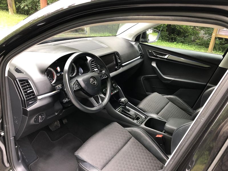 Škoda Karoq (2018) 1.5 TSI DSG STYLE - 140 000KM - fotka 16 z 18