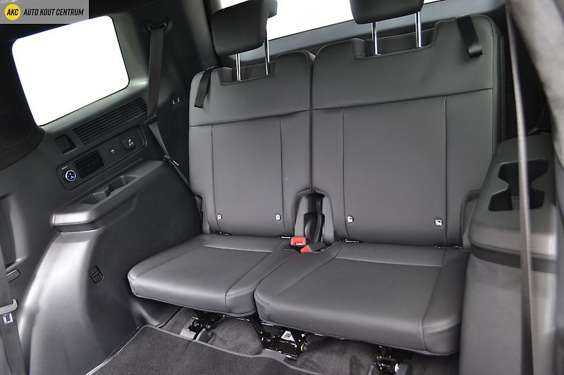 Hyundai Santa Fe 1.6T-GDI HEV 4WD CALLIGRAPHY 7 - fotka 44 z 95