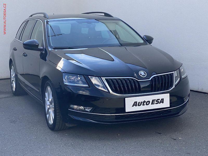 Škoda Octavia (2018) 1.5 TSi, Style, navi, +kola - fotka 1 z 18