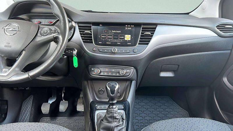 Opel Crossland Edition F 12 XHL 81kW/110HP MT - fotka 15 z 42