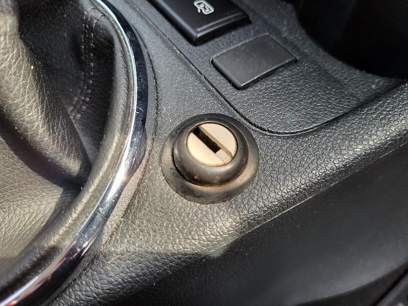 Škoda Roomster 1.2 TSI 63kW AMBIENTE - fotka 35 z 43