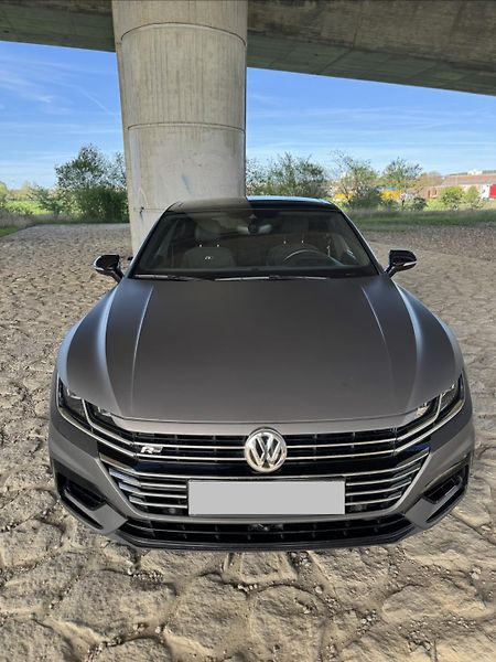 Volkswagen Arteon (2017) Arteon R-line 2,0 TSI 4MOT 7DS - fotka 2 z 13